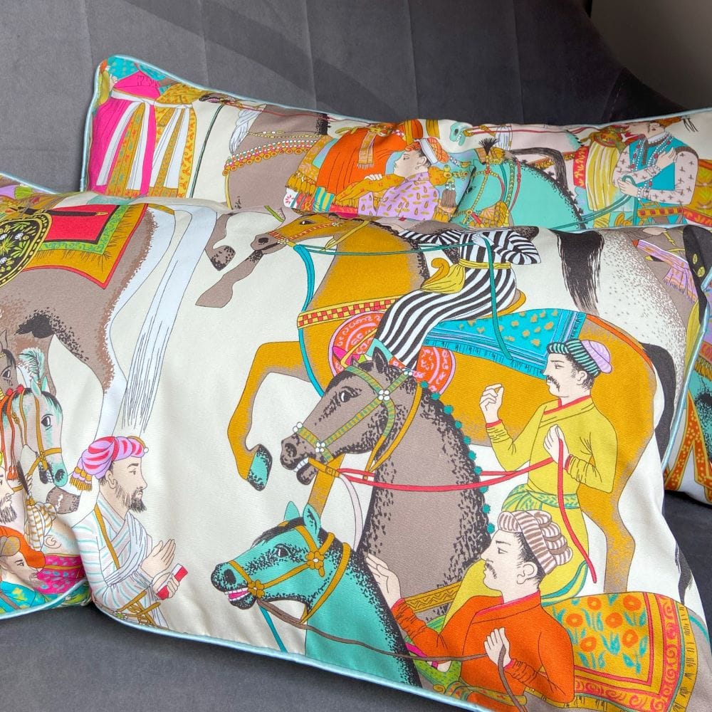 Manuel Canovas kussens dara