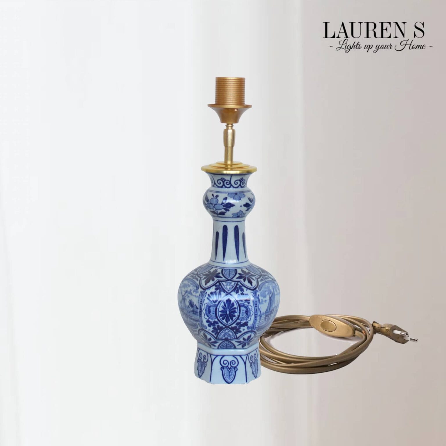 CARMEN - Tafellamp - Wit/Blauw - Porselein/Linnen - Beliani