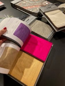 foto van samples swatches james hare zijde