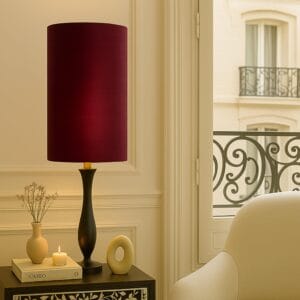 Lampenkap Smal en Hoog Donkerrood Zijde, Handgemaakt op maat in bordeaux aubergine Luxe Stijl Vloerlamp of Hanglamp | Lauren S Verlichting