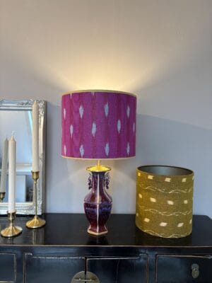 Lampenkap Mosterd goud geel Ikat met Gouden binnenkant, Handgemaakt op maat voor eclectisch interieur in Woonkamer of Slaapkamer | Lauren S