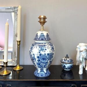 Tafellamp Blauw Wit keramiek, Delfts blauw lampenvoet klassieke stijl voor Slaapkamer of Woonkamer Eclectisch Interieur | Lauren S Lampen