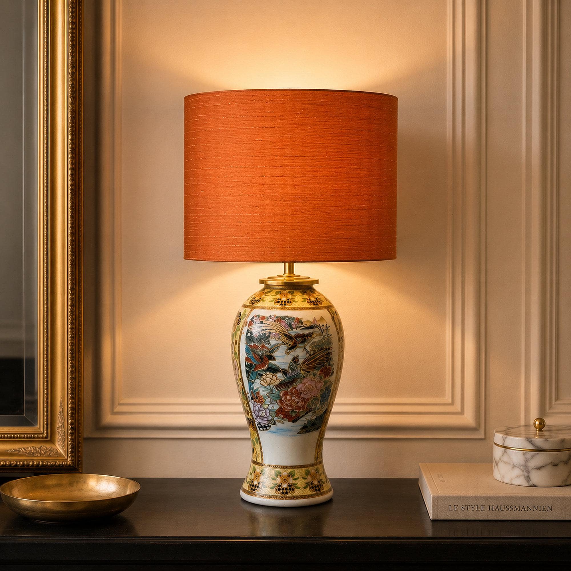 Lampenvoet oker geel Chinoiserie, Oosterse Tafellamp handgemaakte eclectische verlichting, Lamp porselein met messing Luxe woondecoratie