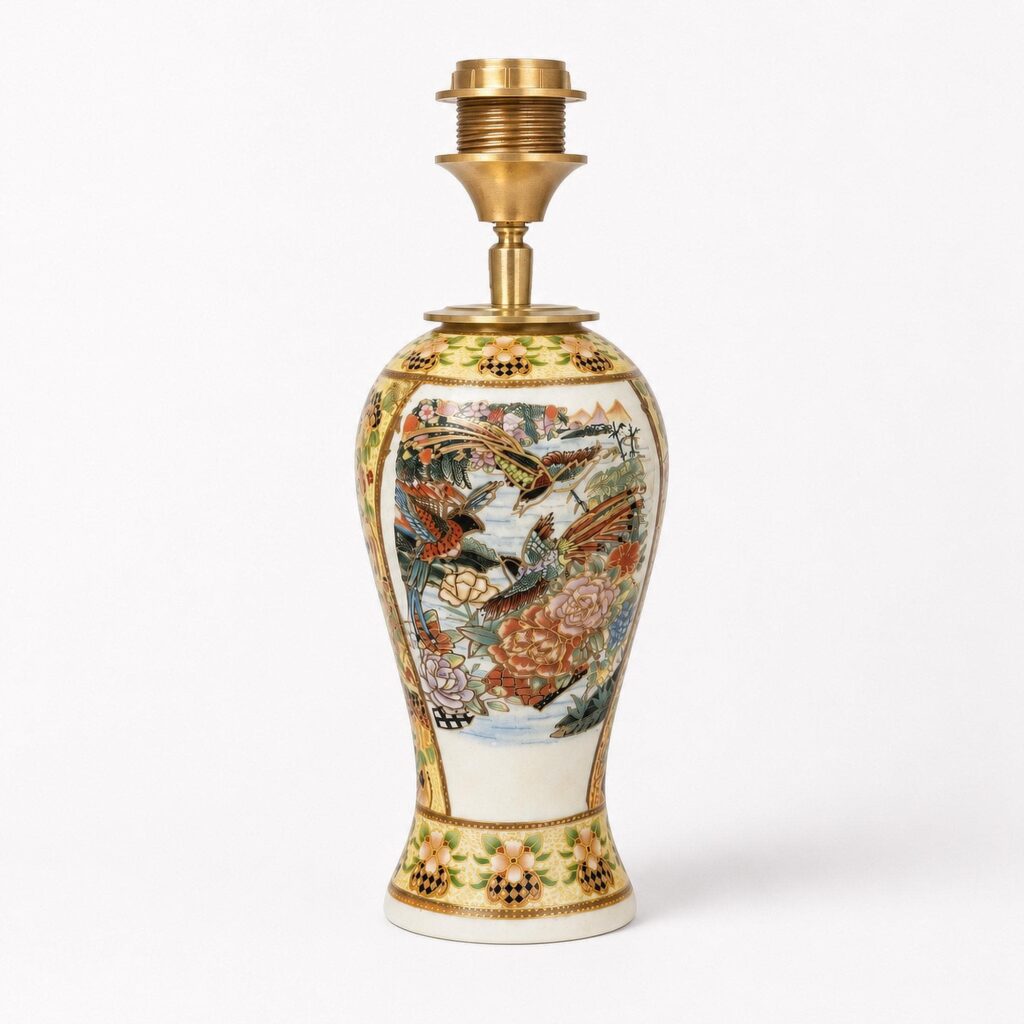 Lampenvoet oker geel Chinoiserie, Oosterse Tafellamp handgemaakte eclectische verlichting, Lamp porselein met messing Luxe woondecoratie
